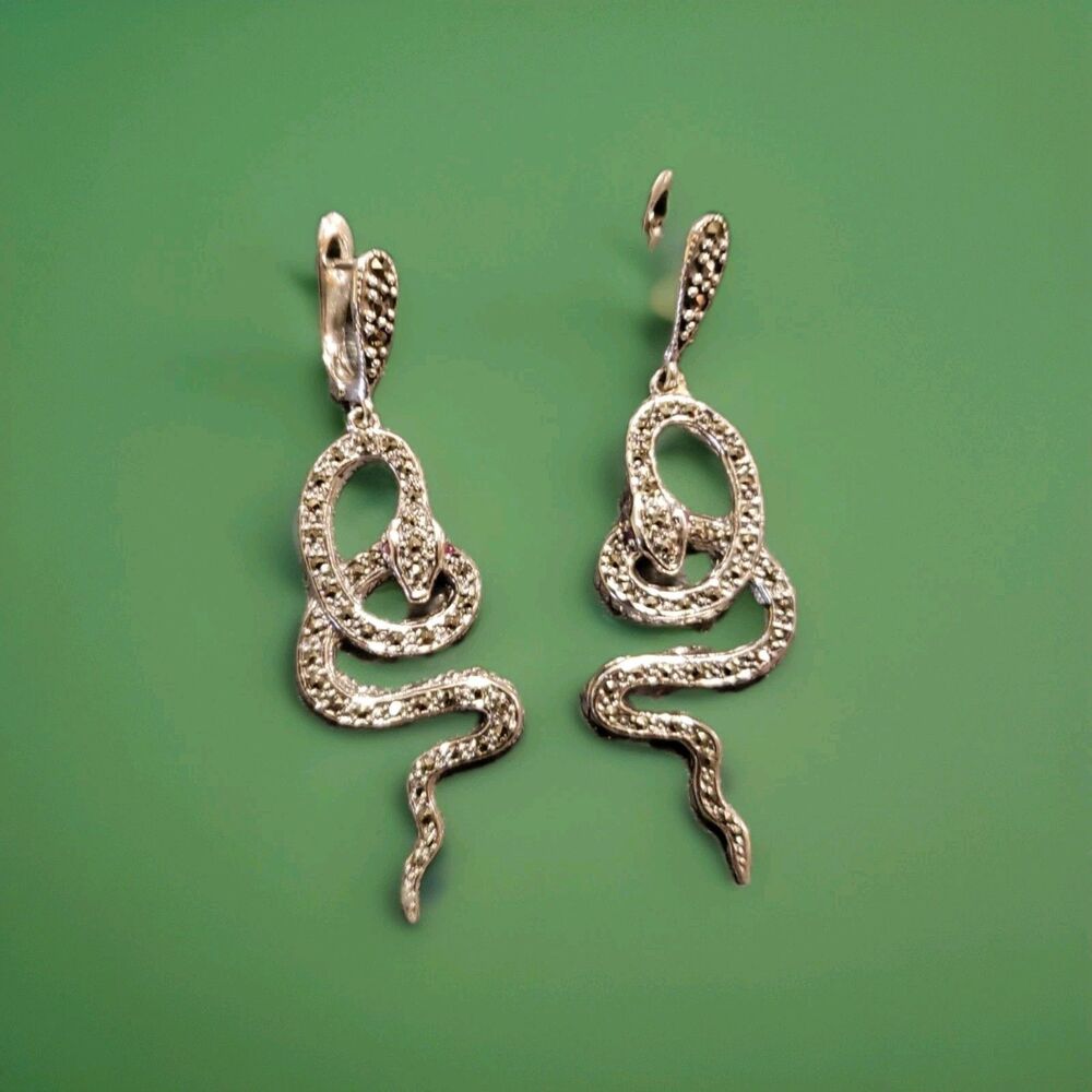 Heated Round Red Ruby 1.5mm Marcasite 925 Sterling Silver Cobra Earrings*NEW*